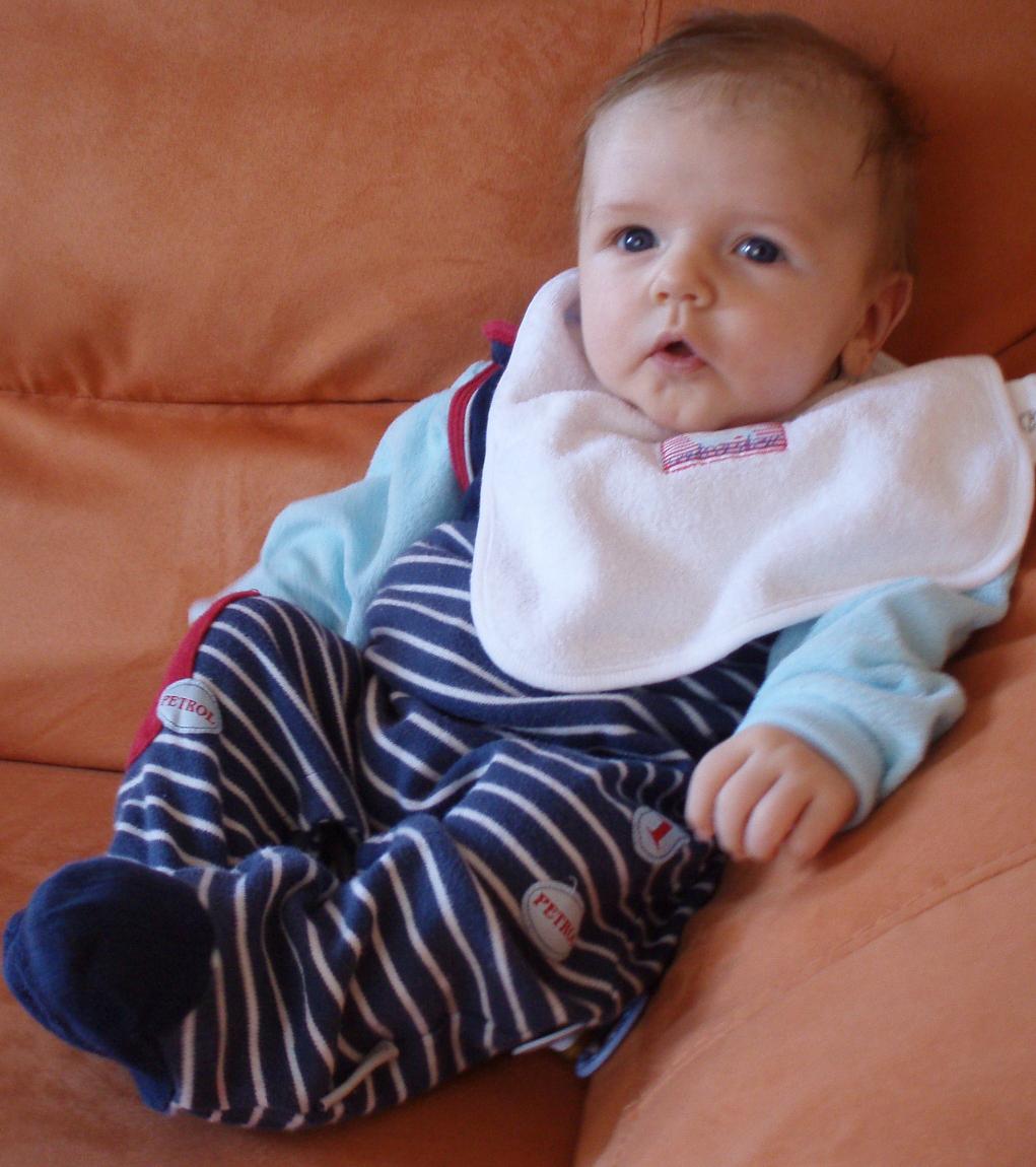 PB050202.JPG